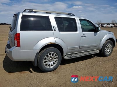 Trzecie zdjęcie samochodu z tyłu: 2011 NISSAN PATHFINDER S VIN:5N1AR1NBXBC613296 - miniatura