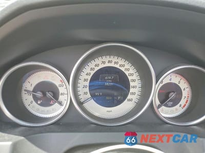Zdjęcie 9 z 12 samochodu: 2014 MERCEDES-BENZ E 350 VIN:WDDKK5KF3EF234600 - miniatura