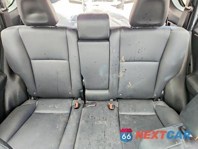 Zdjęcie 10 z 13 samochodu: 2018 TOYOTA RAV4 SE VIN:JTMJFREV6JJ208018 - miniatura