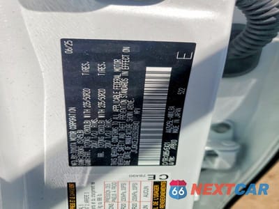 Zdjęcie 12 z 12 samochodu: 2025 LEXUS NX 350H PREMIUM VIN:JTJGKCEZ6S5038840 - miniatura