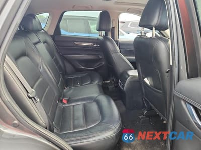Zdjęcie 11 z 13 samochodu: 2017 MAZDA CX-5 GRAND TOURING VIN:JM3KFADL1H0176334 - miniatura