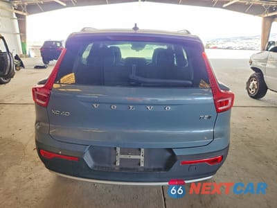 Zdjęcie 6 z 12 samochodu: 2021 VOLVO XC40 T5 MOMENTUM VIN:YV4162UK8M2409381 - miniatura