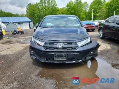 Piąte zdjęcie samochodu w środku: 2025 HONDA ODYSSEY SPORT-L VIN:5FNRL6H74SB058359 - miniatura