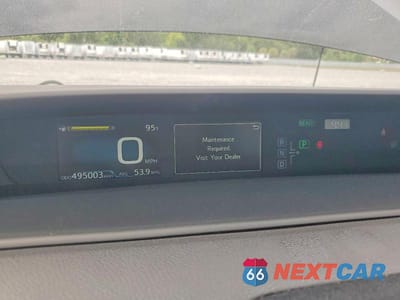 Zdjęcie 9 z 12 samochodu: 2018 TOYOTA PRIUS THREE VIN:JTDKARFU9J3554724 - miniatura