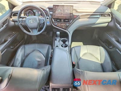 Zdjęcie 8 z 12 samochodu: 2021 TOYOTA CAMRY XSE VIN:4T1K31AK9MU561524 - miniatura
