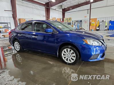 Czwarte zdjęcie samochodu z boku: 2019 NISSAN SENTRA S VIN:3N1AB7AP4KY448451 - miniatura