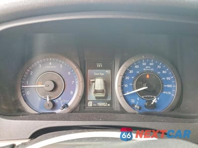 Zdjęcie 9 z 13 samochodu: 2020 TOYOTA SIENNA L VIN:5TDZZ3DC6LS087231 - miniatura