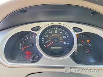 Zdjęcie 9 z 13 samochodu: 2005 TOYOTA HIGHLANDER BASE VIN:JTEGD21A950118248 - miniatura