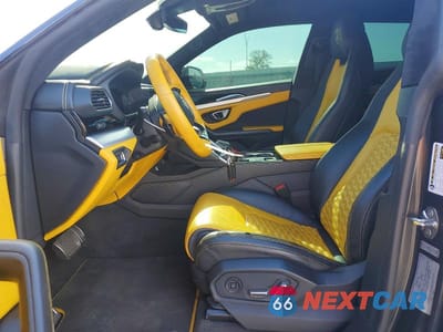 Zdjęcie 7 z 13 samochodu: 2019 LAMBORGHINI URUS VIN:ZPBUA1ZL8KLA01117 - miniatura