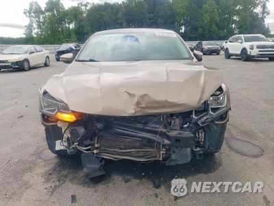 Piąte zdjęcie samochodu w środku: 2016 VOLKSWAGEN PASSAT S VIN:1VWAT7A38GC036196 - miniatura