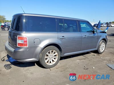 Trzecie zdjęcie samochodu z tyłu: 2009 FORD FLEX SEL VIN:2FMDK52C39BA03224 - miniatura