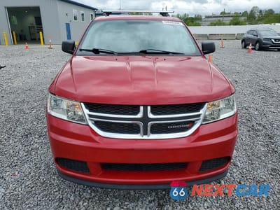 Piąte zdjęcie samochodu w środku: 2017 DODGE JOURNEY SE VIN:3C4PDCAB3HT601860 - miniatura