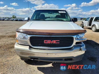 Piąte zdjęcie samochodu w środku: 2000 GMC NEW SIERRA K2500 VIN:1GTGK29U2YZ112848 - miniatura