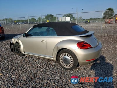 Drugie zdjęcie samochodu z przodu: 2013 VOLKSWAGEN BEETLE VIN:3VW5X7ATXDM820458 - miniatura