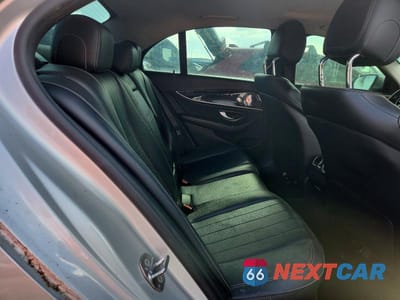 Zdjęcie 10 z 12 samochodu: 2017 MERCEDES-BENZ E 300 4MATIC VIN:WDDZF4KB7HA158424 - miniatura