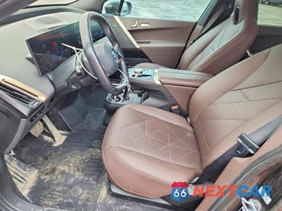 Zdjęcie 7 z 12 samochodu: 2023 BMW IX XDRIVE40 VIN:WB513CF06PCL80129 - miniatura