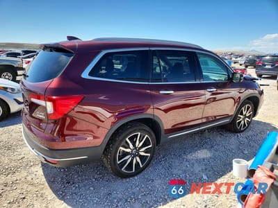 Trzecie zdjęcie samochodu z tyłu: 2021 HONDA PILOT ELITE VIN:5FNYF6H02MB068476 - miniatura