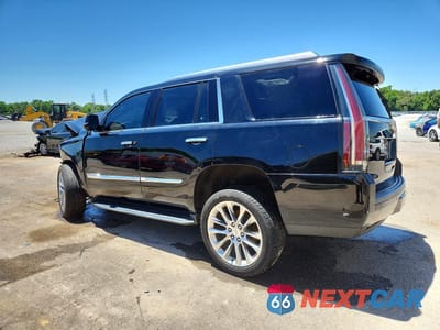 Drugie zdjęcie samochodu z przodu: 2019 CADILLAC ESCALADE LUXURY VIN:1GYS4BKJ4KR296017 - miniatura