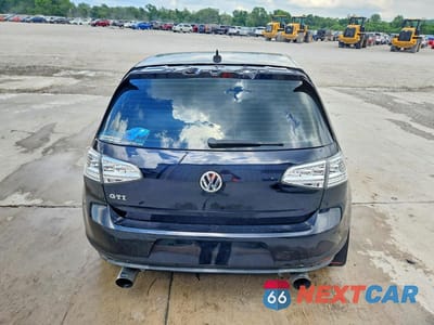 Zdjęcie 6 z 13 samochodu: 2015 VOLKSWAGEN GTI VIN:3VW4T7AUXFM049678 - miniatura