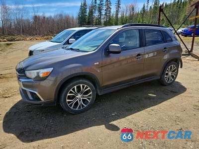 2018 MITSUBISHI RVR SE LIMITED JA4AJ4AW5JZ605053 - główne zdjęcie licytacji z USA - miniatura