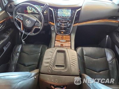 Zdjęcie 8 z 13 samochodu: 2015 CADILLAC ESCALADE ESV VIN:1GYS3GKJ9FR244131 - miniatura