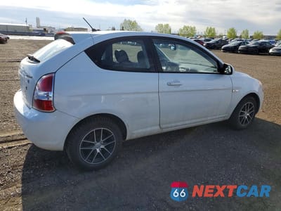 Trzecie zdjęcie samochodu z tyłu: 2008 HYUNDAI ACCENT SE VIN:KMHCN35C98U091305 - miniatura