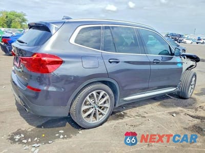 Trzecie zdjęcie samochodu z tyłu: 2019 BMW X3 SDRIVE30I VIN:5UXTR7C50KLR47977 - miniatura