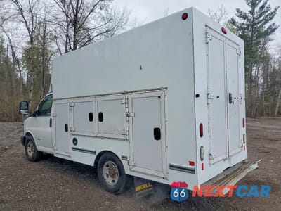 Drugie zdjęcie samochodu z przodu: 2014 CHEVROLET EXPRESS G3500 VIN:1GB0G2CL1E1194251 - miniatura