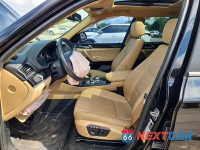Zdjęcie 7 z 13 samochodu: 2017 BMW X3 SDRIVE28I VIN:5UXWZ7C33H0V91434 - miniatura