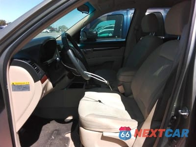 Zdjęcie 7 z 12 samochodu: 2009 HYUNDAI SANTA FE GLS VIN:5NMSG13D19H316884 - miniatura