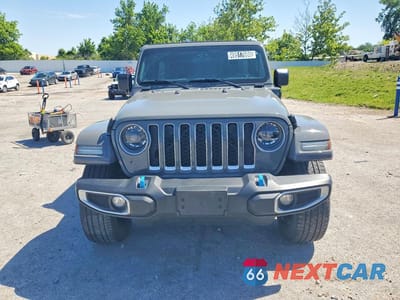 Piąte zdjęcie samochodu w środku: 2023 JEEP WRANGLER SAHARA 4XE VIN:1C4JJXP65PW515300 - miniatura