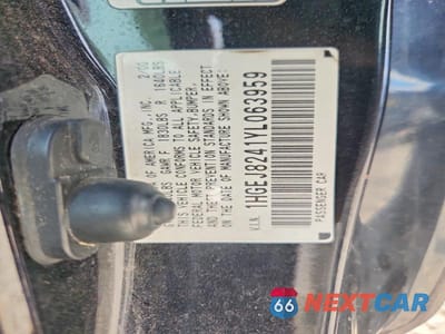 Zdjęcie 13 z 13 samochodu: 2000 HONDA CIVIC EX VIN:1HGEJ8241YL063959 - miniatura