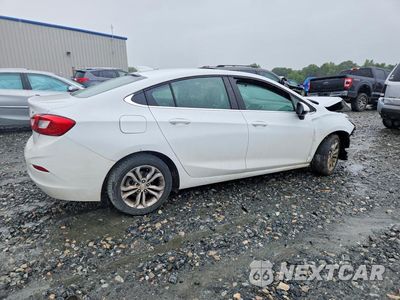 Trzecie zdjęcie samochodu z tyłu: 2019 CHEVROLET CRUZE LT VIN:1G1BE5SM9K7104092 - miniatura