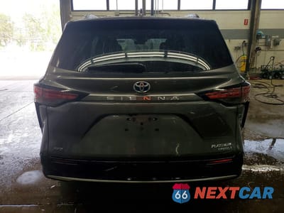 Zdjęcie 6 z 14 samochodu: 2024 TOYOTA SIENNA PLATINUM 7-PASSENGER VIN:5TDESKFC0RS151511 - miniatura