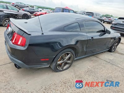 Trzecie zdjęcie samochodu z tyłu: 2010 FORD MUSTANG GT VIN:1ZVBP8CH8A5141436 - miniatura