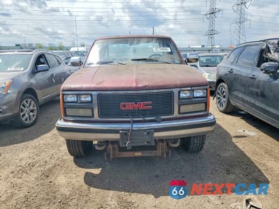 Piąte zdjęcie samochodu w środku: 1989 GMC SIERRA K2500 VIN:2GTFK29K1K1506402 - miniatura