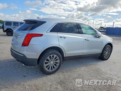 Trzecie zdjęcie samochodu z tyłu: 2019 CADILLAC XT5 LUXURY VIN:1GYKNCRSXKZ167345 - miniatura
