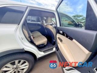 Zdjęcie 6 z 14 samochodu: 2020 KIA SORENTO LX VIN:5XYPG4A33LG638204 - miniatura