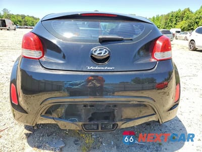 Zdjęcie 6 z 12 samochodu: 2015 HYUNDAI VELOSTER BASE VIN:KMHTC6AD8FU225465 - miniatura