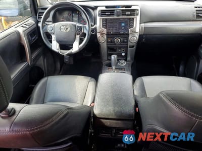 Zdjęcie 8 z 13 samochodu: 2020 TOYOTA 4RUNNER SR5 PREMIUM VIN:JTEBU5JR0L5775070 - miniatura