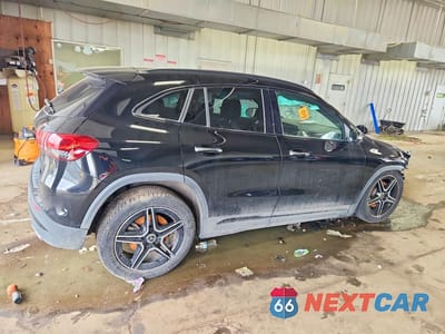 Trzecie zdjęcie samochodu z tyłu: 2021 MERCEDES-BENZ GLA 250 4MATIC VIN:W1N4N4HB9MJ316005 - miniatura