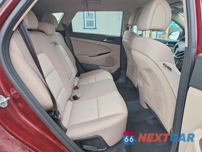 Zdjęcie 10 z 12 samochodu: 2017 HYUNDAI TUCSON SE VIN:KM8J3CA47HU386074 - miniatura