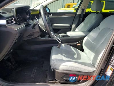 Zdjęcie 7 z 12 samochodu: 2022 KIA K5 EX VIN:5XXG34J26NG147376 - miniatura
