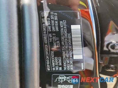 Zdjęcie 13 z 13 samochodu: 2026 VOLVO XC60 PLUS VIN:YV4M12RC4T1437065 - miniatura