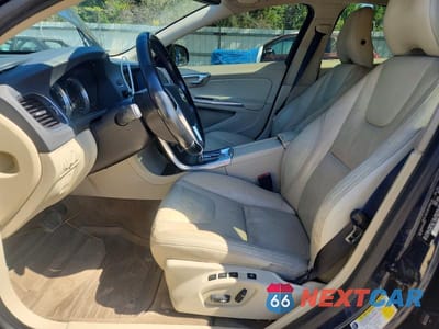 Zdjęcie 7 z 12 samochodu: 2012 VOLVO S60 T6 VIN:YV1902FH7C2131641 - miniatura