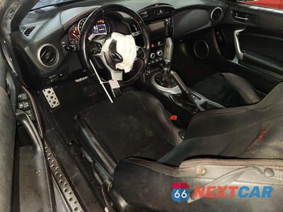 Zdjęcie 8 z 13 samochodu: 2018 SUBARU BRZ 2.0 LIMITED VIN:JF1ZCAC1XJ8601403 - miniatura