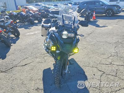 Drugie zdjęcie samochodu z przodu: 2024 BMW R 1250 GS ADVENTURE VIN:WB10M1304R6J50979 - miniatura
