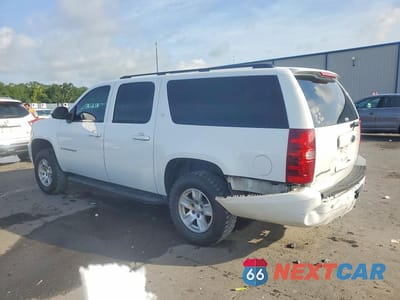 Drugie zdjęcie samochodu z przodu: 2008 CHEVROLET SUBURBAN C1500 LS VIN:1GNFC16018R206473 - miniatura