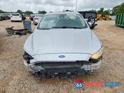 Piąte zdjęcie samochodu w środku: 2019 FORD FUSION SE VIN:3FA6P0LU4KR274220 - miniatura