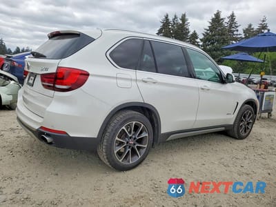 Trzecie zdjęcie samochodu z tyłu: 2017 BMW X5 XDRIVE35I VIN:5UXKR0C57H0V68925 - miniatura